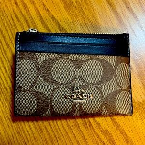 Coach small wallet card case NWOT
